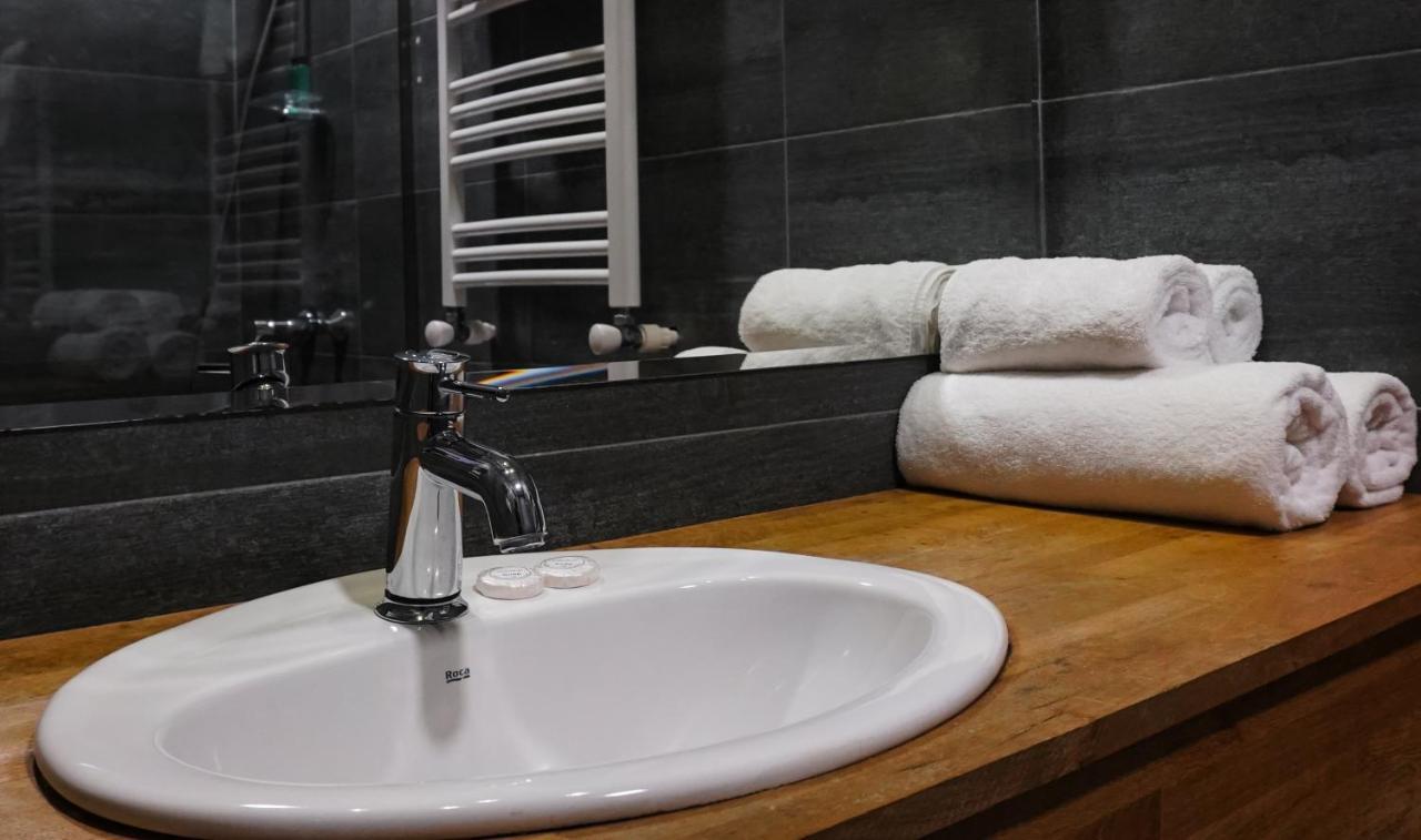 Hotel Stancia Kazbegi - City Center المظهر الخارجي الصورة