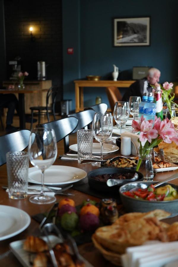 Hotel Stancia Kazbegi - City Center المظهر الخارجي الصورة