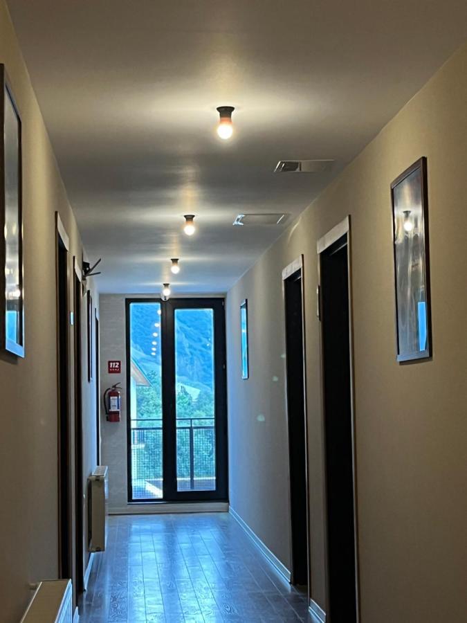 Hotel Stancia Kazbegi - City Center المظهر الخارجي الصورة