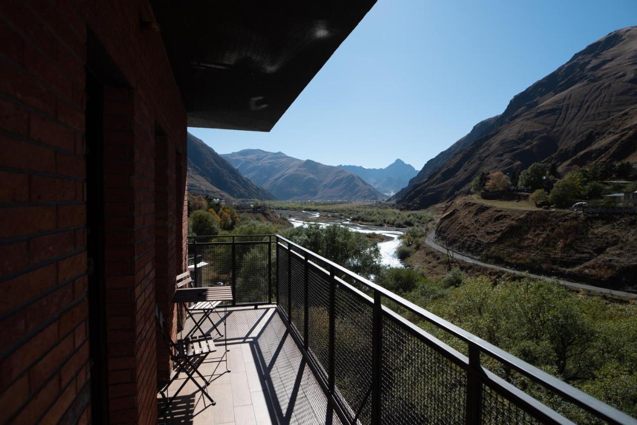 Hotel Stancia Kazbegi - City Center المظهر الخارجي الصورة